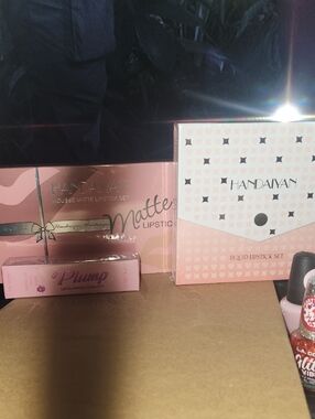 Matte & Liquid Lipstick Set  BONUS 10 PIECE LIPSTICK NAIL POLISH EYE LASH BUNDLE